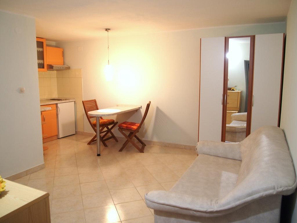 Holiday Home Oliva Біліце Екстер'єр фото