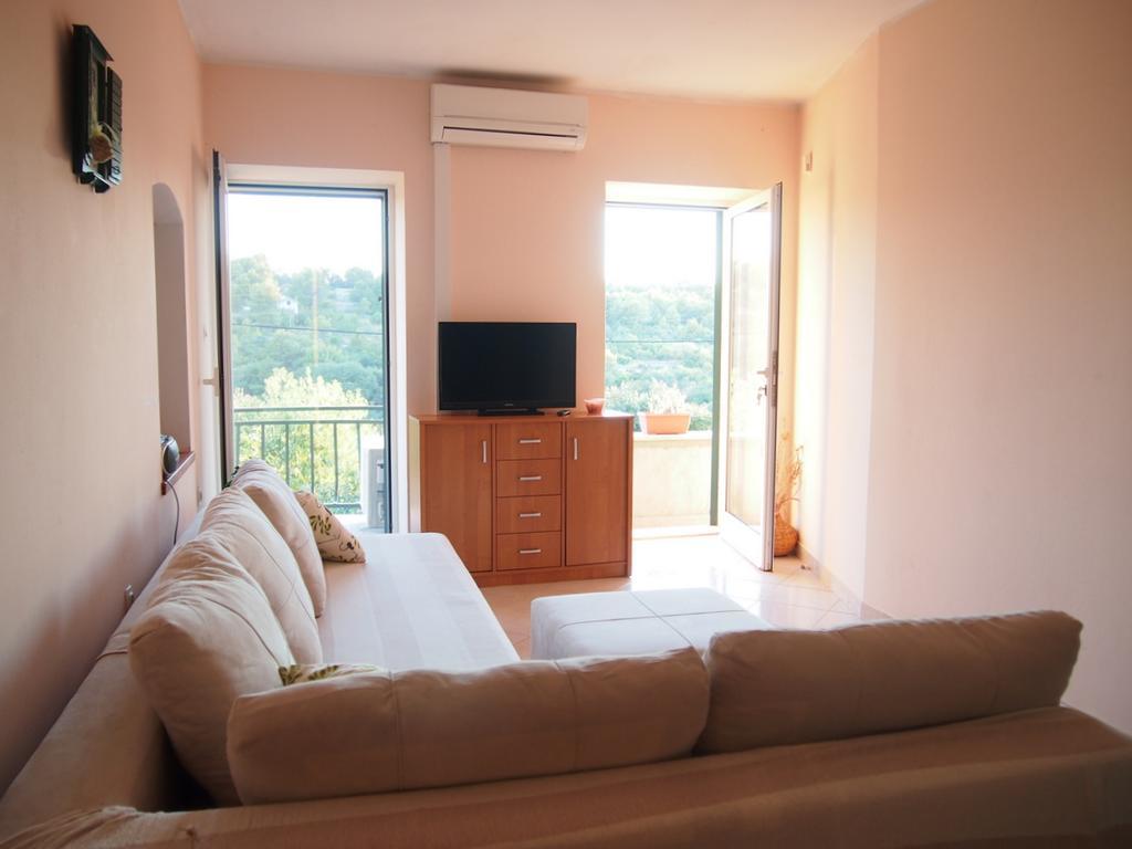 Holiday Home Oliva Біліце Екстер'єр фото